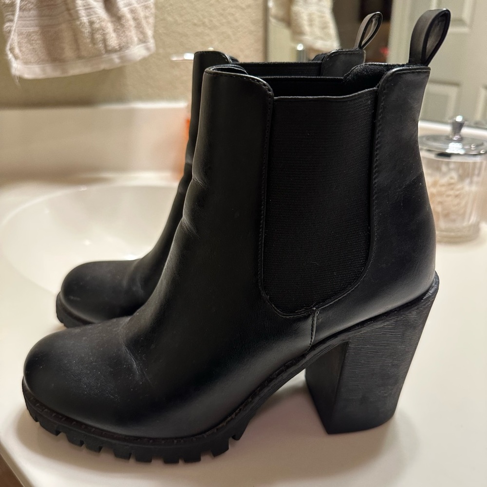 Black Block Heeled Boots